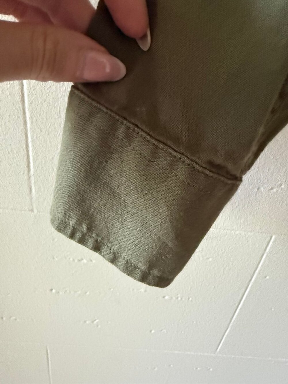 Denim Forum Aritzia | Khaki The Jane Longsleeve Shirt | Oversized Button | Small - Picture 7 of 10